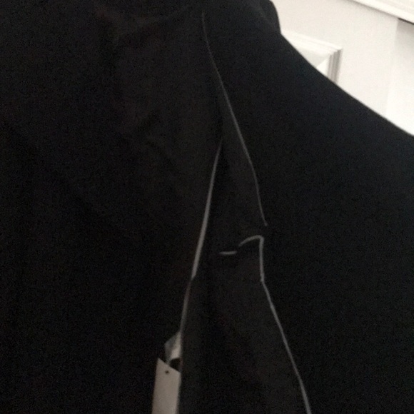 Coat - Picture 4 of 6